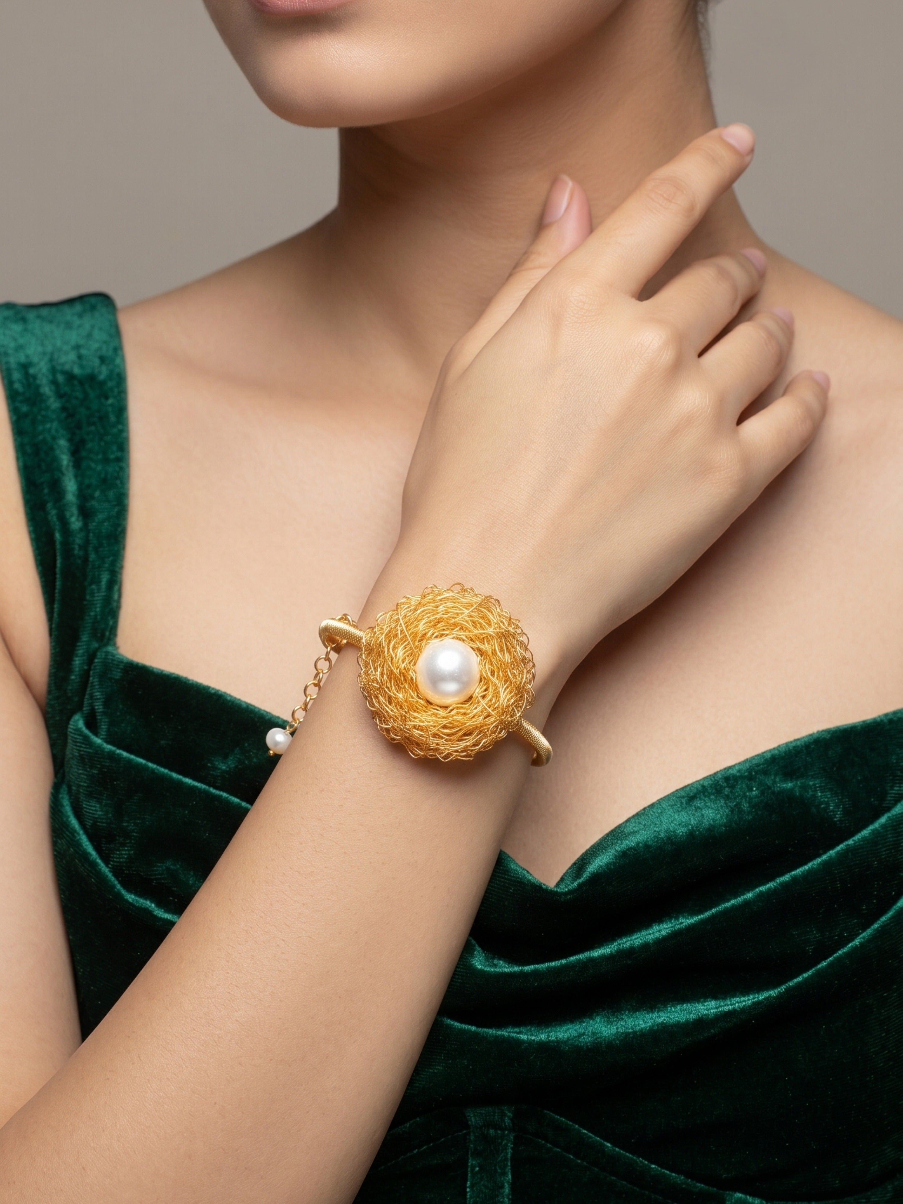 Baroque Pearl Nest Bracelet | Gold Tone Statement Jewelry