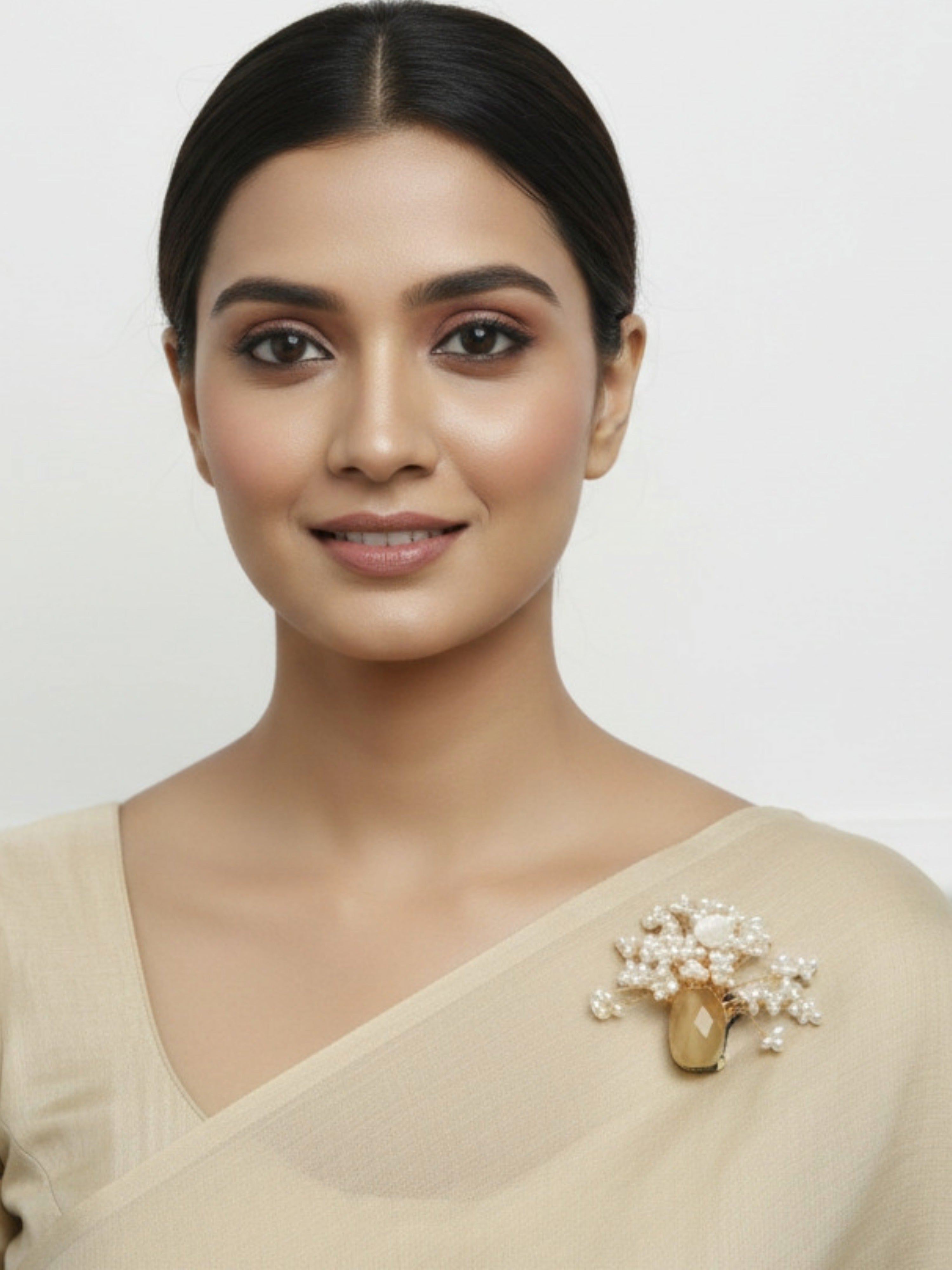 Elegant Statement Jewellery Agate & Pearl Brooch