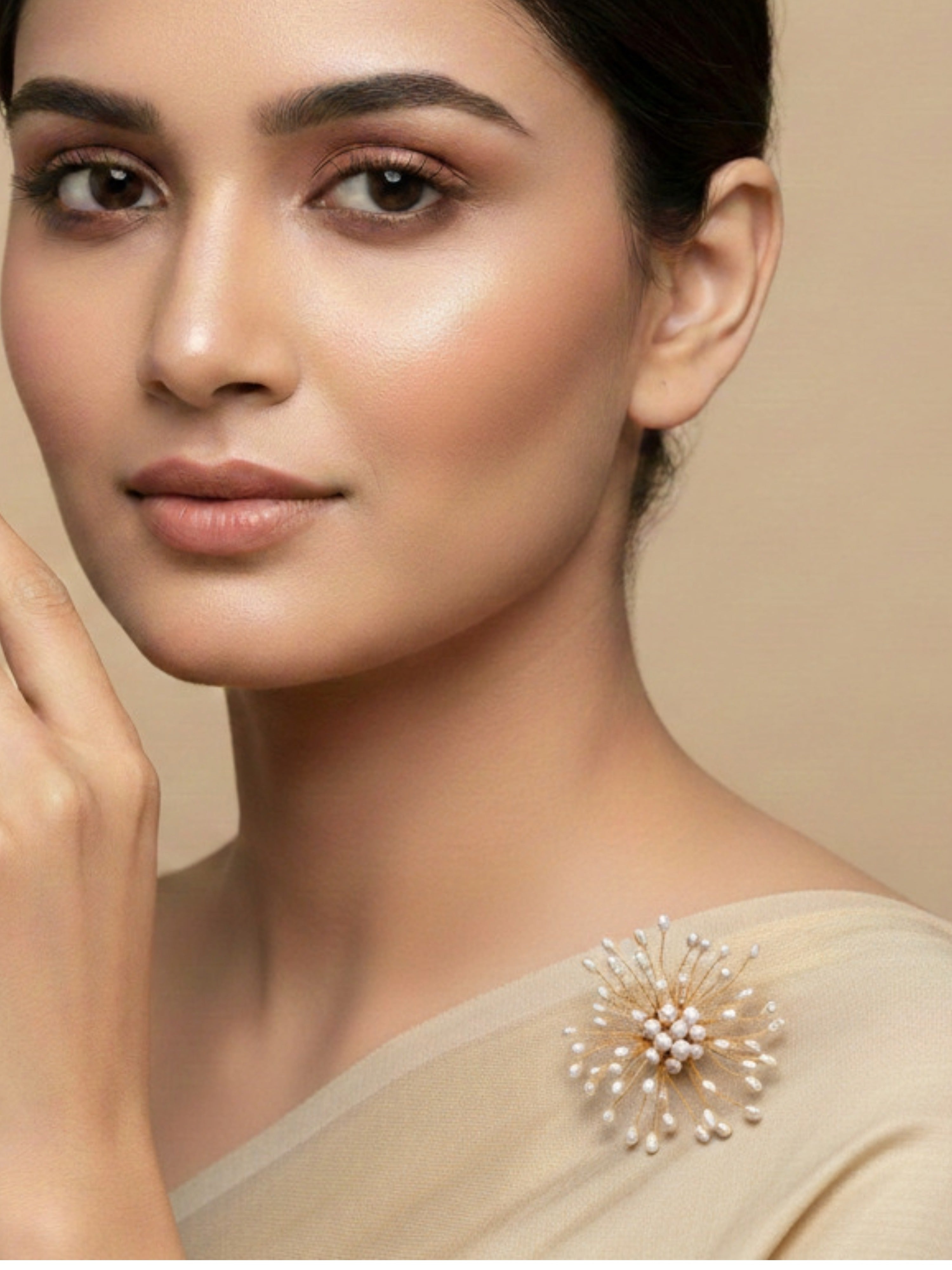 Radiant Statement Jewellery Pearl Dandelion Brooch – Handcrafted Elegant Pin for Blazers, Scarves & Sarees