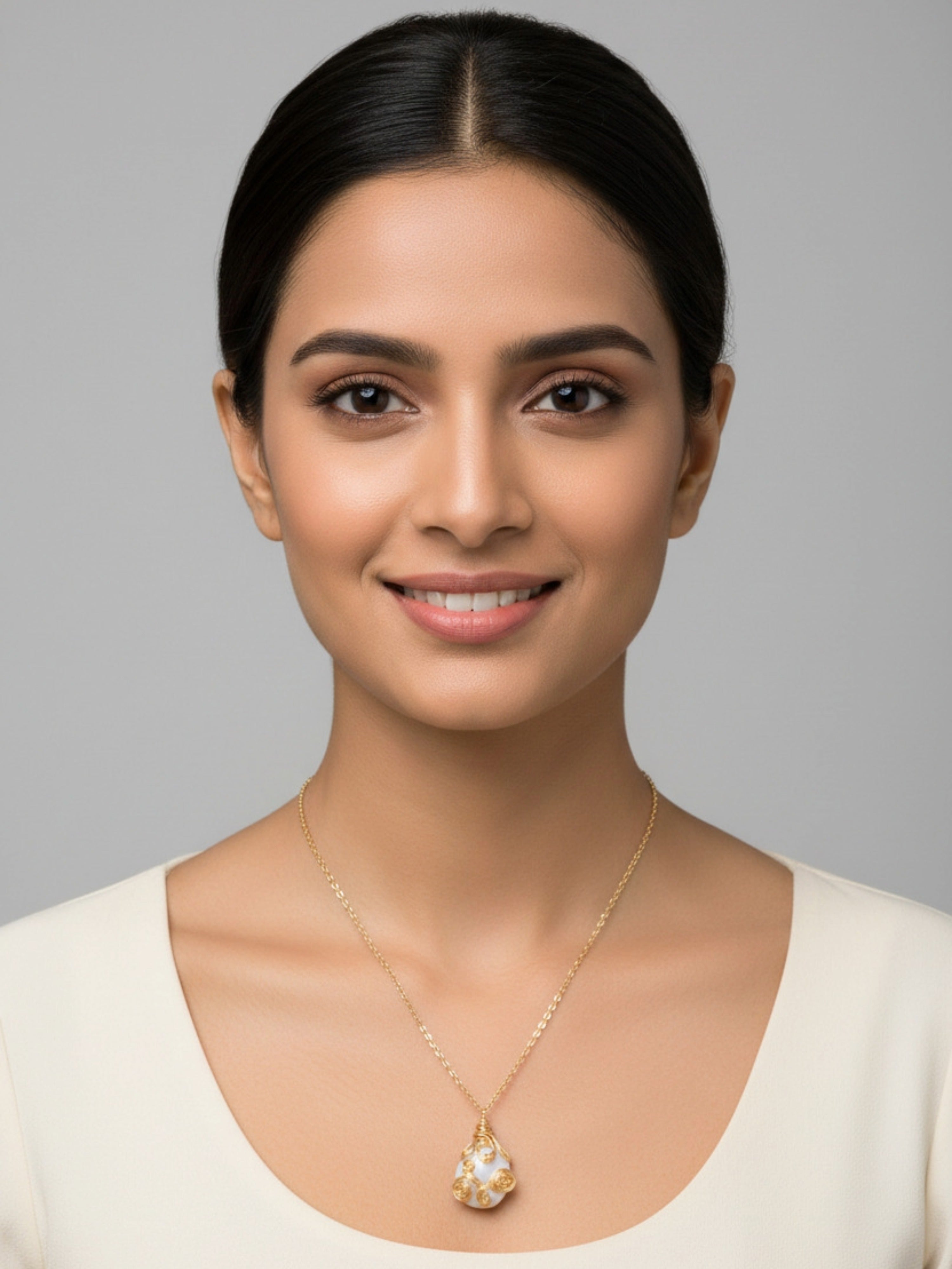 Baroque Pearl Pendant Necklace | Elegant Occasion Jewelry