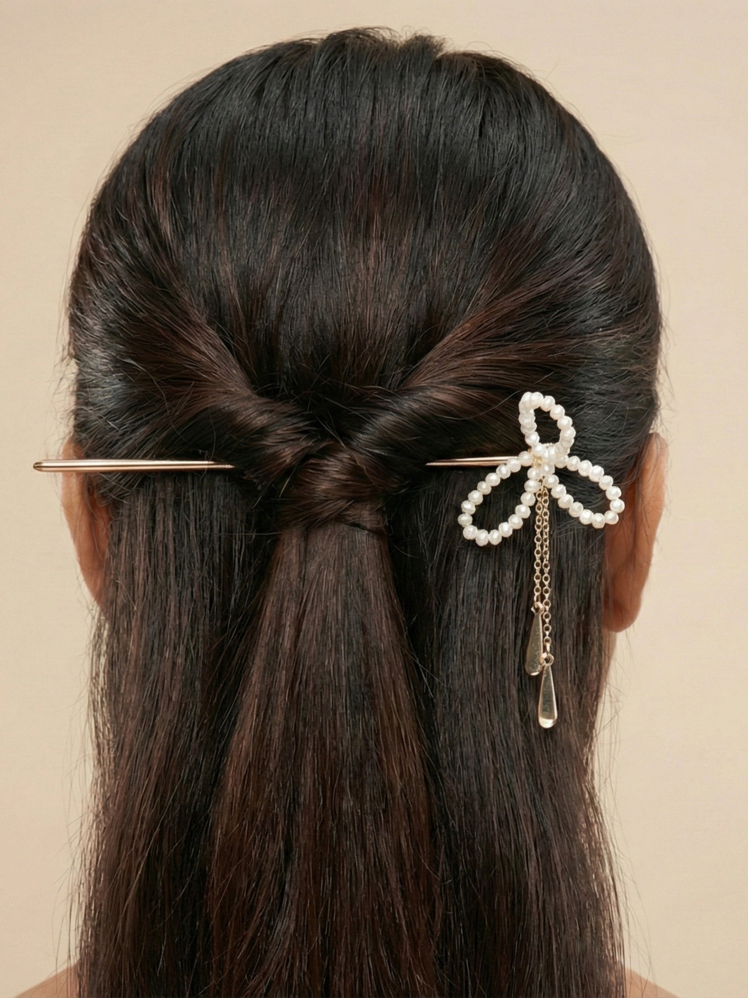 Statement Jewellery Hairstick – Silver Tone Bow Hair Pin with Elegant Chain Drops